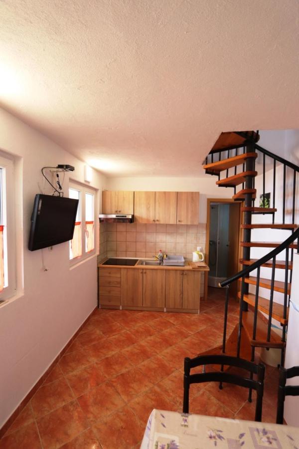 Holiday Home Milan Borje Оребич Екстер'єр фото